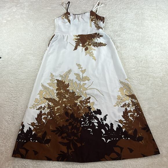 Waltah Clarke Hawaiian Deweese style white and brown floral maxi dress, size 16 - Picture 3 of 9